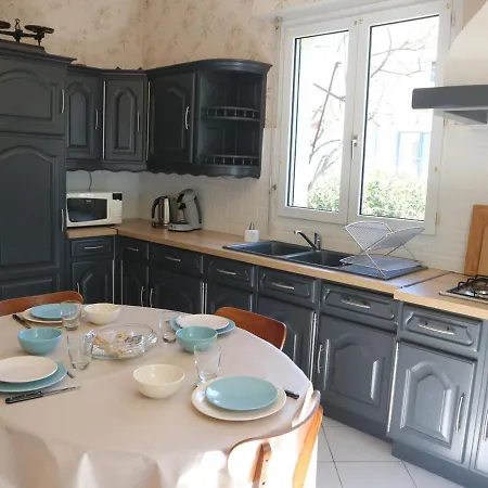 Maison Fouras, 3 Pieces, 5 Personnes - Fr-1-709-4 Vakantiehuis